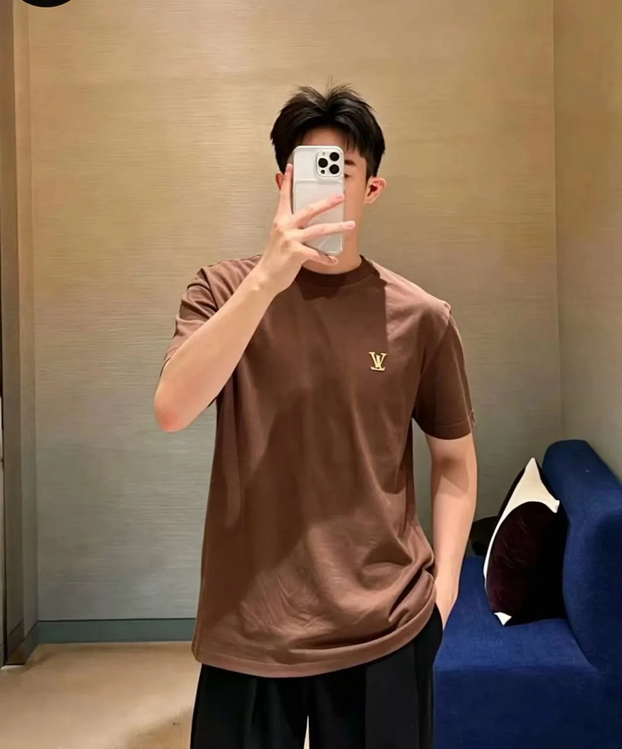 Louis Vuitton/Louis Vuitton 26ss chest silicone badge knitted short sleeves